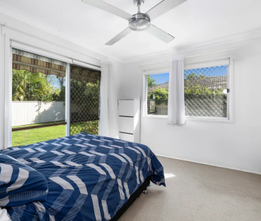 217 Sunshine Boulevard, Mermaid Waters, Qld 4218 - Photo 4