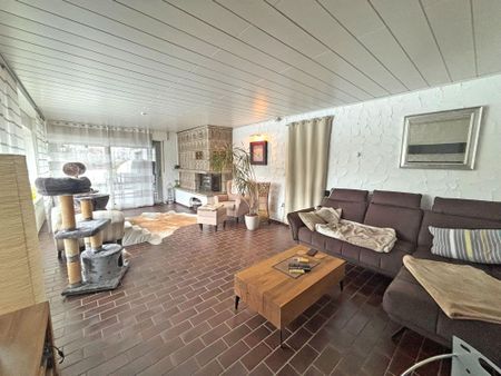 Wohnen mit Stil, Raum und Wellness – außergewöhnliche Erdgeschosswohnung im Zweifamilienhaus - Photo 3