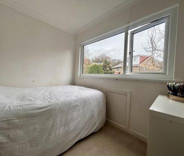 3 bedroom semi-detached house to rent - Photo 6