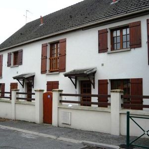 Location Appartement 1 pièce 28m² MOUSSY LE VIEUX 77230 - Photo 2