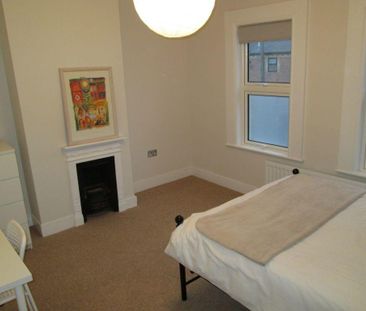 1 bedroom in a house share to rent - Photo 6