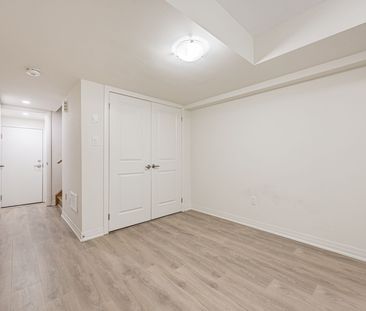 For Lease - 32 Emmas Way, Whitby, Ontario - Photo 4