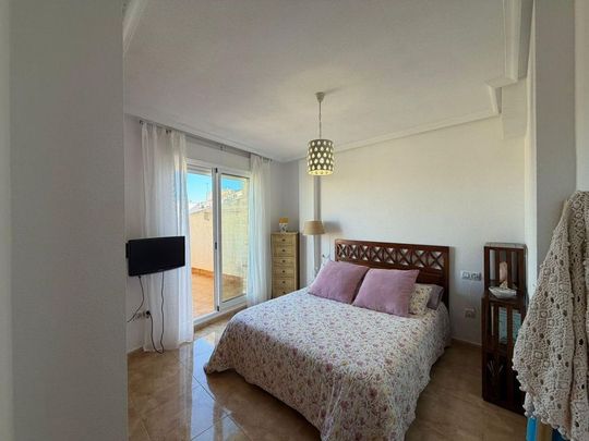 Alquiler de ático en Zona Pueblo - Photo 1