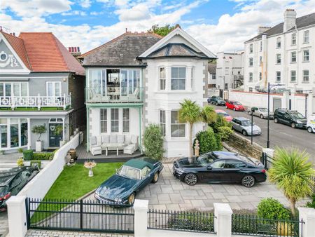 2 bedroom maisonette to rent - Photo 4