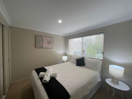 Modern Two Bedroom Partly Furnished Unit - Photo 5