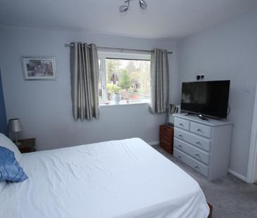 2 Bedroom Semi-Detached To Rent - Photo 5