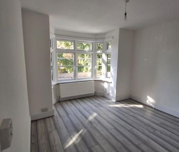 3 bedroom house to rent - Photo 3