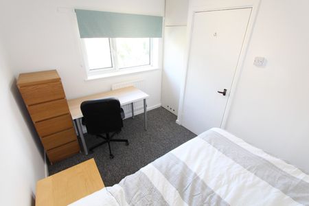 35 Hermitage Road - Photo 5