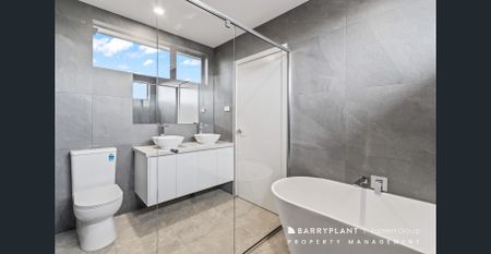 Sophisticated Family Living Without Compromise - Photo 5