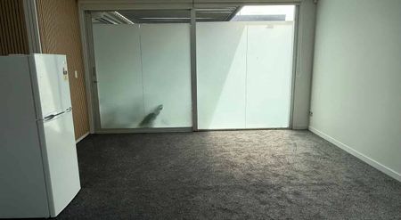 Fully renovated one bedroom flat in Dannemora - Photo 2