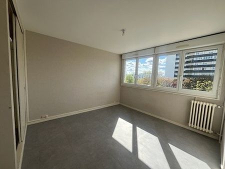 Appartement à ALENCON 61.00 m² - Photo 2