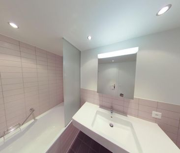 Moderne Wohnung an attraktiver Wohnlage! - Photo 4