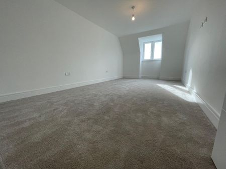 West Cliff Road, Bournemouth - Photo 2
