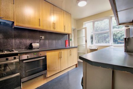 St Catherines, Lincoln - Photo 5