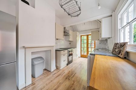 3 bedroom terraced house to rent - Photo 4