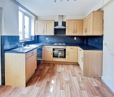 3 bedroom house to rent Hewell Road, Redditch, B97 - Photo 6