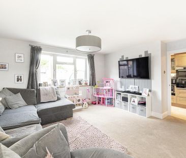 3 bedroom terraced house to rent - Photo 2