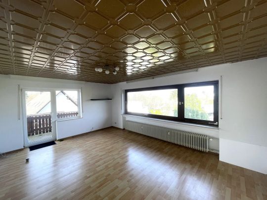 Helle 3-Zimmer-Wohnung mit Balkon und Garage - Photo 1