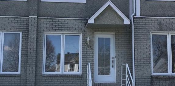 UN MOIS GRATUIT: logement/maison de ville - Photo 2