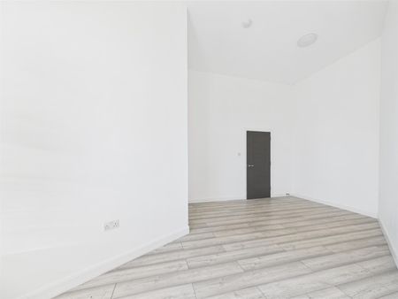 Seaview Road, Wallasey, 2 bedroom, Apartment - Photo 2