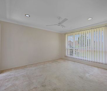 40 St Lucia Crescent, Avoca QLD 4670 - House For Rent - $650 | Domain - Photo 2