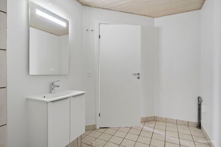 Attraktiv lejebolig i Fraugde, med gratis parkering og familievenligt - Foto 3