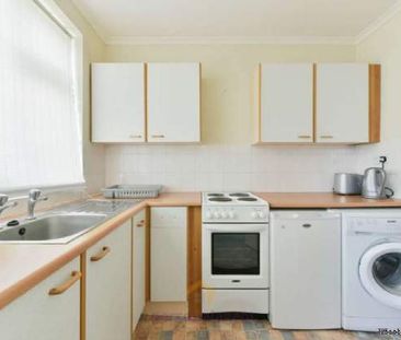 1 bedroom property to rent in Epsom - Photo 4