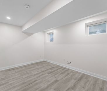 For Lease - 47 Winterton Way, Ajax, Ontario - Photo 5