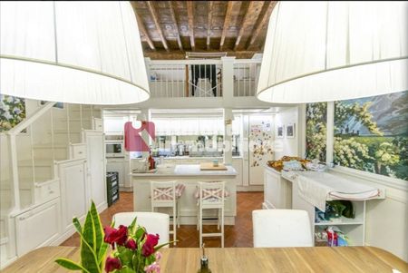 Signorile sei vani di rappresentanza in Affitto - Photo 3