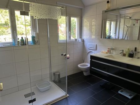 MAISON DE 5 PIÈCES À BONSTETTEN (ZH), MEUBLÉE, TEMPORAIRE - Foto 2