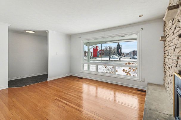 For Lease - 1753 Heron Road, Alta Vista and Area, Ontario - Photo 1