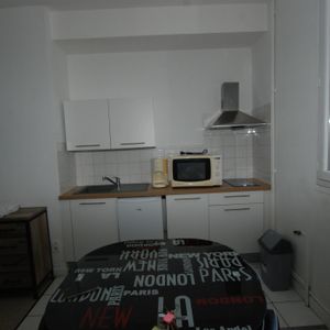 Location Appartement 1 pièce 19m² SOUILLAC 46200 - Photo 2