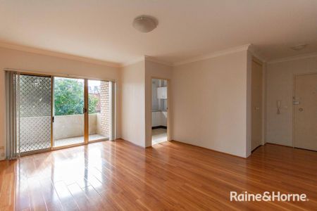 4/26-28 High Street, Granville, NSW 2142 - Photo 4