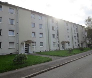 Renovierte 2,5 Zimmerwohnung an berufstätigen Single Haushalt abzug... - Photo 4