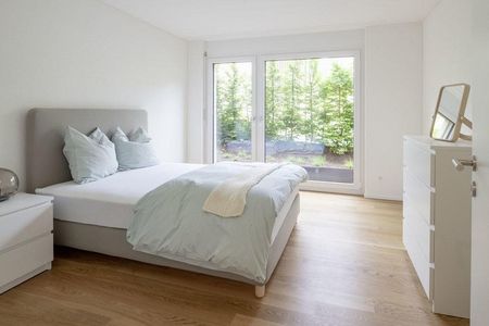 moderne 3,5-Zimmer-Wohnung mit Gartensitzplatz - Photo 2