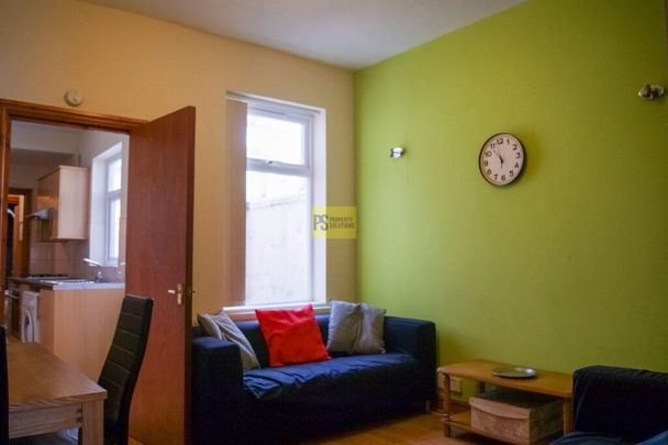 3 bedroom terraced house to rent - Photo 1
