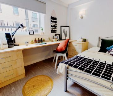 Silver En Suite - Photo 3