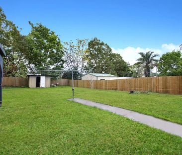 9 Glen Brae Street, Redbank Plains QLD 4301 - Photo 3