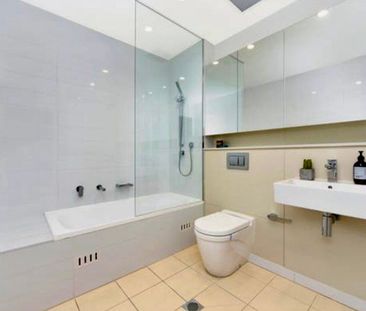 Wentworth Point - Photo 4