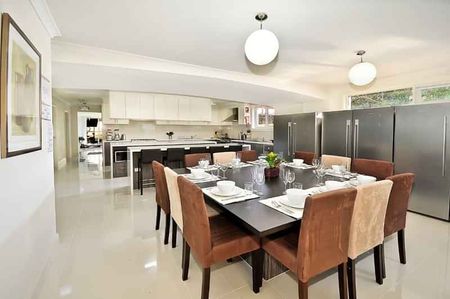 Room 17 (Ensuite) - Photo 4