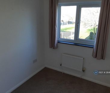 2 bedroom semi-detached house to rent - Photo 1