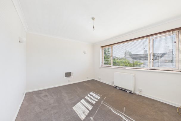 1 bedroom Flat in Cookham Road, Maidenhead - Photo 1