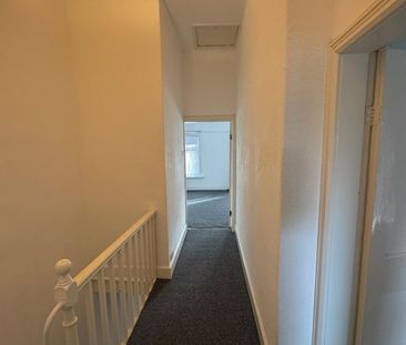 2 Bed Terraced House, Hinderton Road, CH41 - Photo 3