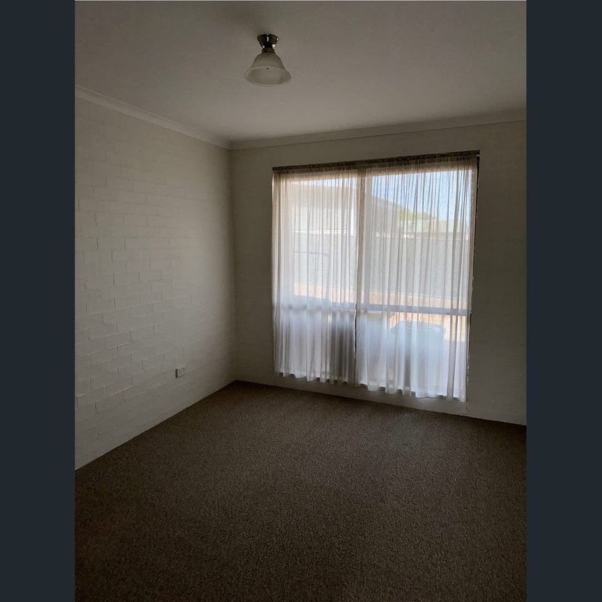 CENTRAL LOCATION - Photo 1