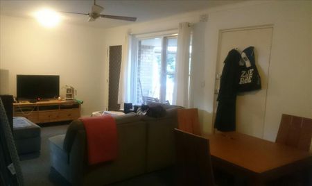 Hurlstone Park - Photo 2