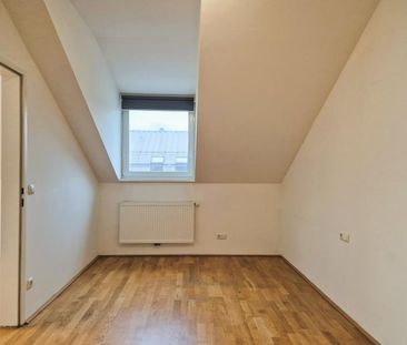 Pillweinstraße, sonnige und ruhig gelegene Dachgeschosswohnung mit ... - Foto 5