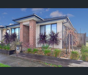 25 Canopy Grove, Cranbourne East, Vic 3977 - Photo 4