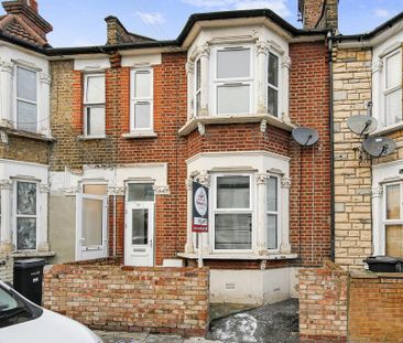 3 bedroom terraced house to rent - Photo 6
