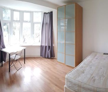 Watford Way Room GC - Photo 1