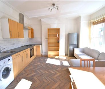 3 Bed Semi-Detached House, Stuart Road, W3 - Photo 3